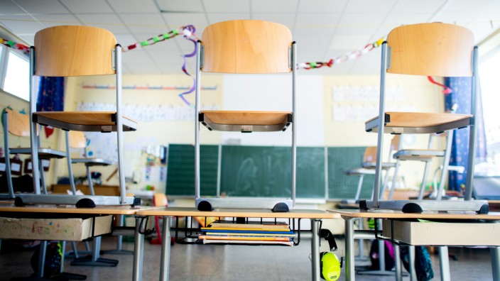 Lehrermangel: Die Grundschule Wiefelstede in Niedersachsen führt eine Vier-Tage-Woche ein (Symbolfoto).