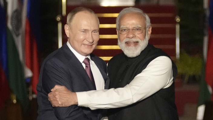 Russland und Indien: Russlands Machthaber Wladimir Putin und der indische Premierminister Narendra Modi 2021.