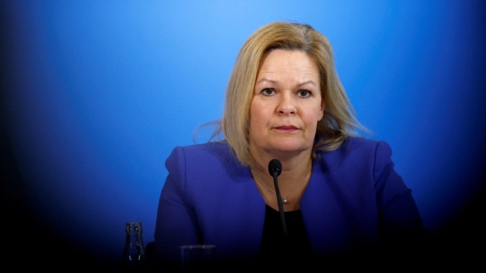 Migration: Innenministerin Nancy Faeser kann sich vorstellen, Georgien und Moldau in die Kategorie sicherer Herkunftsländer einzustufen.