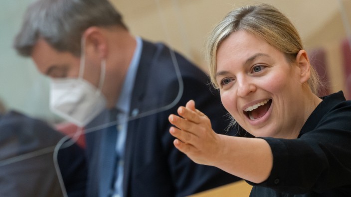 Frauenquote in der Politik: Katharina Schulze, Fraktionsvorsitzende der Grünen im Landtag, geht der CSU und Markus Söder gerne auf die Nerven. Mit ihrem Gesetzentwurf zur Parität im Parlament fordern die Grünen ein Bekenntnis zur Gleichberechtigung.
