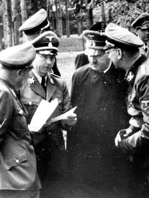 Stauffenberg Hitler