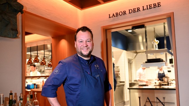 Ottima gastronomia: Jan Hartwig ha aperto il suo nuovo ristorante solo nell'ottobre 2022 e ha subito ricevuto il punteggio più alto nella Guida Michelin.