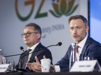 Russischer Angriffskrieg: G20 streiten sich um Abschlussformulierung