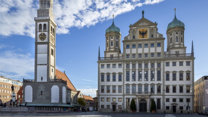 Elias Holl: Elias Holl prägte das Stadtbild Augsburgs: Rathaus (Bau 1615-1620, Innenausstattung 1620-1626) und Perlachturm (erhöht 1614/1615).