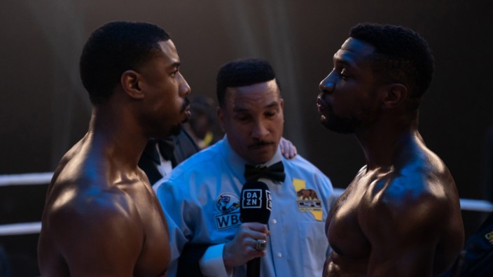 "Creed III - Rocky's Legacy" im Kino: Einst beste Freunde, jetzt Gegner im Ring: Michael B. Jordan als Adonis Creed (links) und Jonathan Majors als Damian Anderson (rechts).