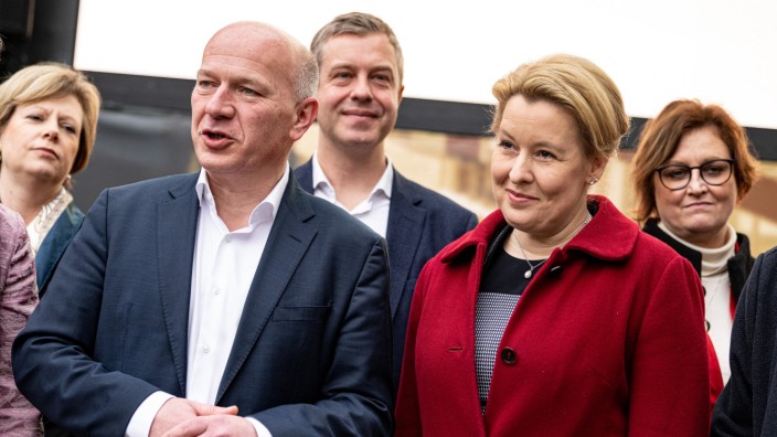 Wahl in Berlin 2023: Franziska Giffey (SPD) und Kai Wegner (CDU)