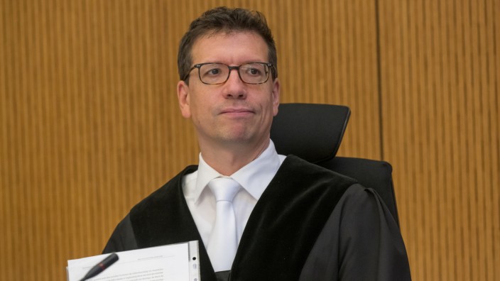 Wirecard-Prozess: Der Vorsitzende Richter Markus Födisch hat im Wirecard-Prozess eine Aufgabe, die durchaus zäh sein kann: dem Angeklagten Markus Braun Antworten entlocken.