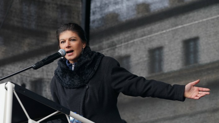 Die Linke: Sahra Wagenknecht liegt in wesentlichen politischen Fragen mit der Linkspartei über Kreuz.