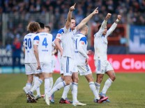 Bundesliga: Schalke verlässt den letzten Platz – Hoffenheim verliert weiter