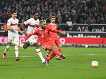 FC Bayern: Wenn der Eiffelturm in Stuttgart steht