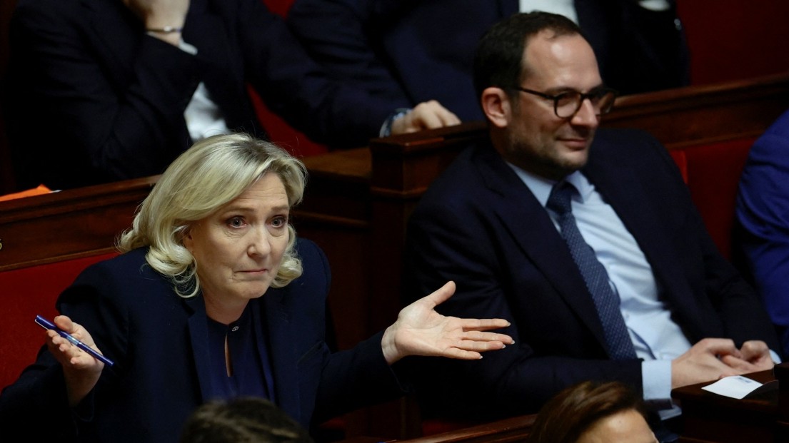 France: How Marine Le Pen benefits from the pension debate – Politics