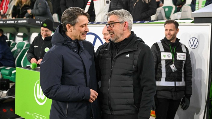Sonntagsspiel in der Bundesliga: Friedliche Punkteteilung: Niko Kovac (links) und Urs Fischer, die Trainer des VfL Wolfsburg und von Union Berlin.