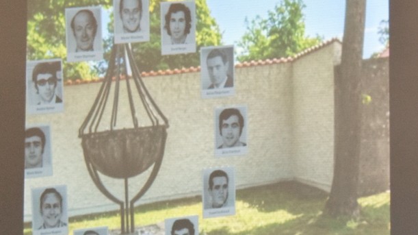 Olympia-Attentat 1972: In der App sind die Stationen des Erinnerungsortes zu sehen, unter anderem der Gedenkstein für die elf israelischen Opfer und den getöteten Polizeibeamten.