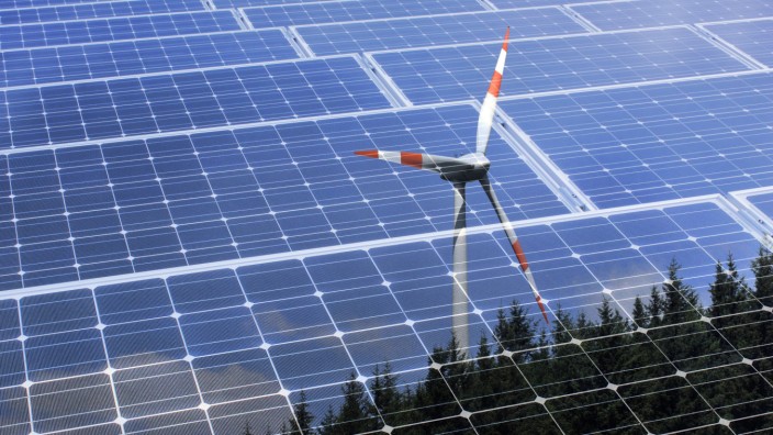 Energiewende: Ob mit Photovoltaik oder Windkraft, das ist den Kommunen überlassen. Doch sie sollen Wege aufzeigen, wie der Erderwärmung entgegengewirkt werden kann.