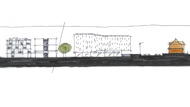Stadtentwicklung: Mit dieser kleinen Skizze verdeutlichte Stadtbaumeister Justus Klement, wie massiv die geplante Bebauung auf dem Park&Ride-Platz westlich des Gleises sein wird.