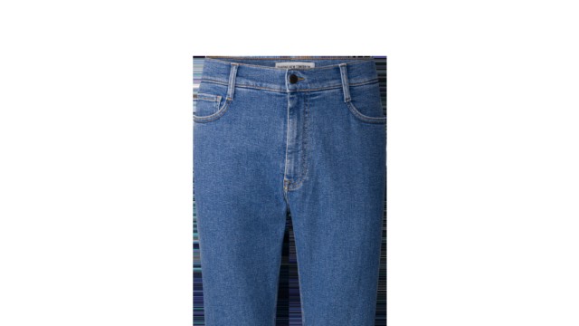 Haben & Sein: Wirkt handelsüblich, ist aber ziemlich modern: Die Classic Jeans von SNT.