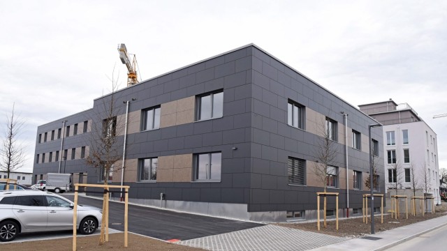 Germering: Das neue "Home of XPhone"-Gebäude steht in der Straße "Unterer Point".