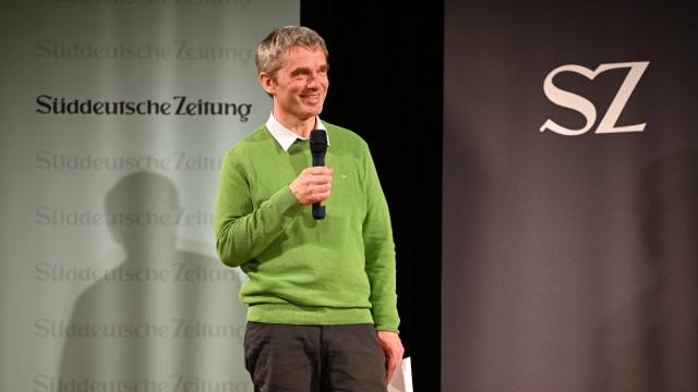 Tassilo-Kulturpreise: Albin Zauner erhält einen Tassilopreis für seine außerordentliche Graphic Novel "Im Demenzlabyrinth".