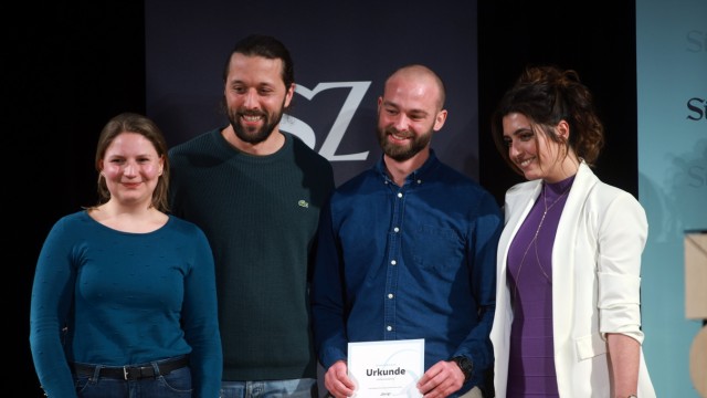 Tassilo-Kulturpreis: Cora Huhn-Kücükakyüz, Philipp Metzner, Jens Krause und die Patin Sophie Pacini (von links).