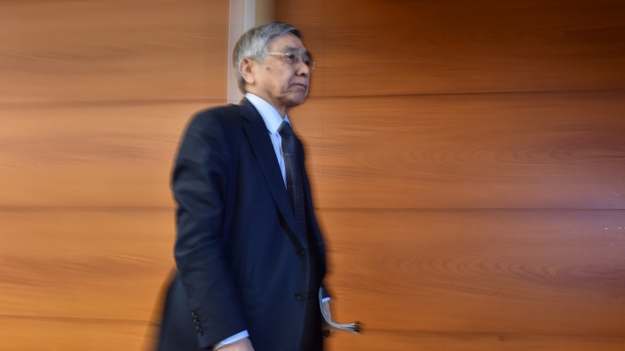 Geldpolitik: Haruhiko Kuroda hatte den Kauf von Staatsanleihen als Chef der Bank of Japan zum Routinewerkzeug erhoben.