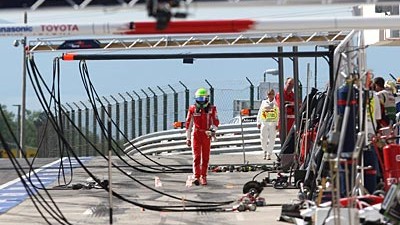 Formel 1 in Ungarn: Allein verloren: Felipe Massa nach seinem Motorschaden drei Runden vor Schluss.