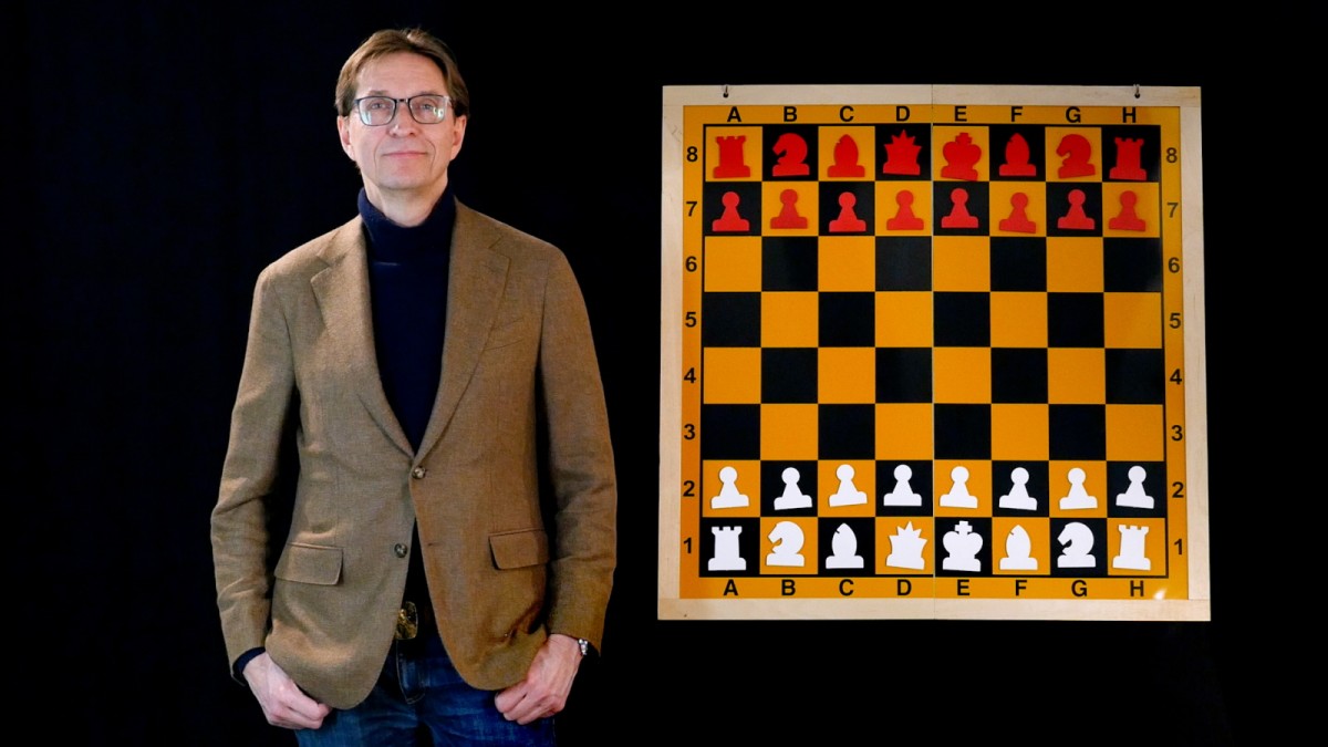 Coupe du monde d’échecs en vidéo : Les deux adversaires dans l’analyse