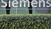 Siemens-Klage: Kann ein Unternehmen seinen ehemaligen Vorstand verklagen? Es muss sogar.