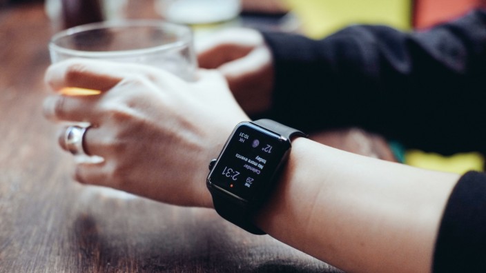 Apple Watch: Apples Computer-Uhr soll die Daten liefern für ein großangelegtes Projekt.