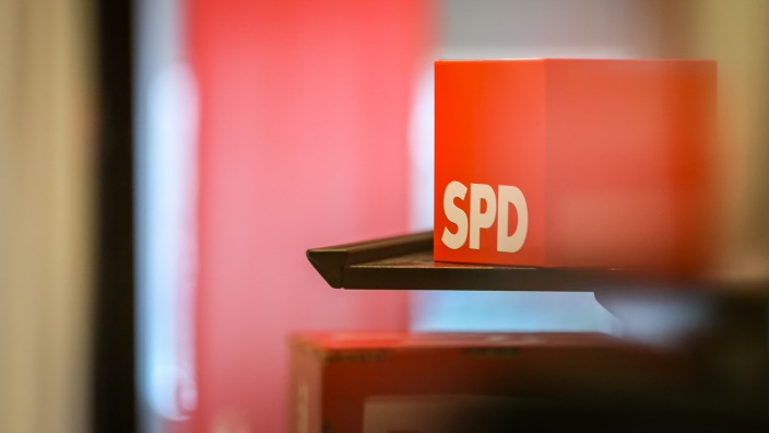 35 000 Euro Schaden: In der Nacht auf Freitag wurde die Geschäftsstelle der Nürnberger SPD angegriffen. Laut Polizei entstand ein größerer Sachschaden (Symbolbild).