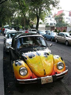 Autofahren in Mexiko City; Pressinform