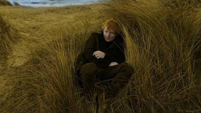 "-" von Ed Sheeran: Gleichster unter Gleichen: Sänger Ed Sheeran.