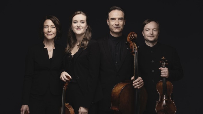 Crossover: Familienkonzerte, Kammermusik auf dem Land oder Crossover-Projekte wie "Brahms Goes Jazz" - das Münchner Diogenes Quartett geht gern neue Wege.