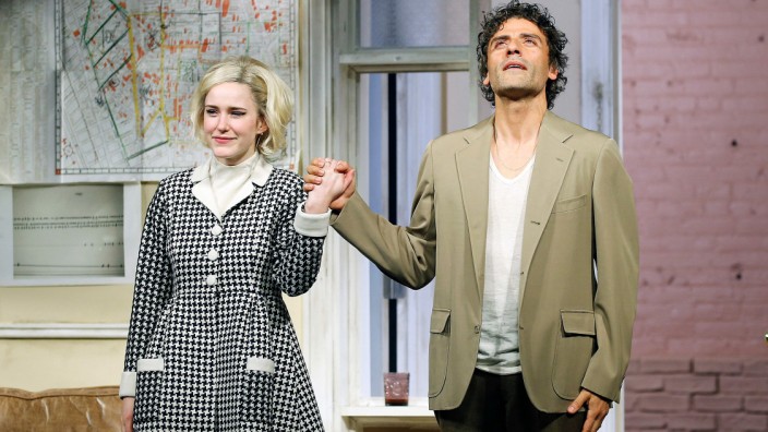 "The Sign in Sidney Brustein's Window" am Broadway: Rachel Brosnahan und Oscar Isaac in Lorraines Hansberrys Stück "The Sign in Sidney Brustein's Window".