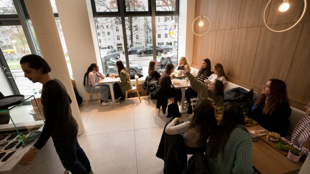 Lyfe Café: Die Einrichtung des Lokals ist minimalistisch.