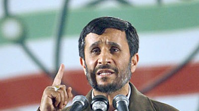 Atomstreit: Mahmud Ahmadinedschad lässt sich nicht in die Karten schauen.