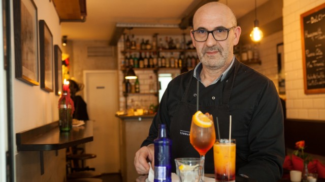 Bar Milano-Torino: Michele Sciaraffia arbeitete noch bis vor wenigen Jahren für einen Münchner Kaffeeröster. Die Bar eröffnete er 2019.