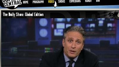 TV-Kritik: "The Daily Show": Leichtfüßig und stilvoll amüsant: Moderator Jon Stewart