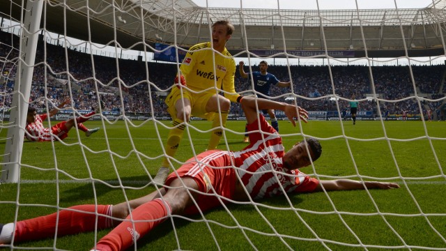 Bundesliga: Rescue comes too late: Danilho Doekhi (front) and Frederik Rönnow cannot prevent Union from being 0-1.  It shouldn't be the last goal conceded.