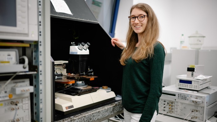 Forschung: Laura von Lüders hat für ihre Promotion an der Universität der Bundeswehr an einem neuen Biosensor geforscht.