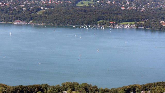 Literatur: Monika Czernin hat das Fünfseenland und den Starnberger See lieben gelernt.