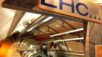 Large Hadron Collider: "Als würde man mit einer digitalen Kamera pro Sekunde 40 Millionen Fotos machen". Ein Modell des Large Hadron Collider (LHC).