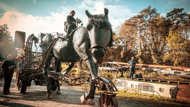 Festival im Olympiapark: Ein Königreich für ein Pferd, sogar ein besonders großes, wird Tollwood diesen Sommer durch die Show "Cheval".
