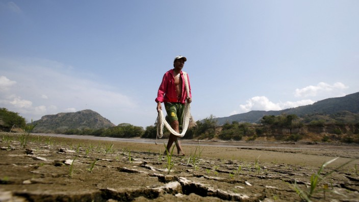 Klima: Der letzte El Niño im Jahr 2016 trug in Kolumbien zu einer schweren Dürre bei - andernorts in Südamerika führte er zu Überschwemmungen.