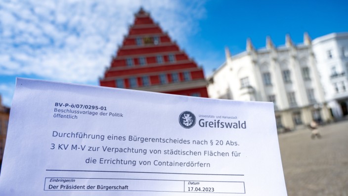 Bürgerentscheid: In einem Bürgerentscheid haben die Greifswalder entschieden, dass die Stadt dem Landkreis keine Flächen für Asylbewerber-Unterkünfte zur Verfügung stellt.
