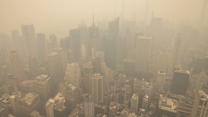 SZ-Klimakolumne: Geradezu apokalyptisch wirkende Bilder entstanden, als der Brandrauch aus Kanada kürzlich New York einhüllte.
