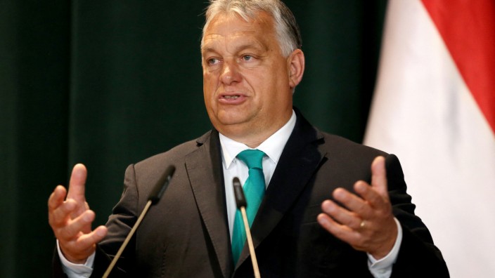 Kriegsgefangene: Was wusste Ungarns Regierungschef Viktor Orbán über den Transfer der Kriegsgefangenen?