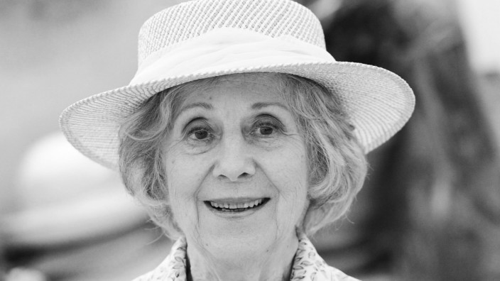 Nachruf auf Bibiana Zeller: Bekannt aus "Kottan ermittelt" und vom Theater: Bibiana Zeller ist im Alter von 95 Jahren gestorben.