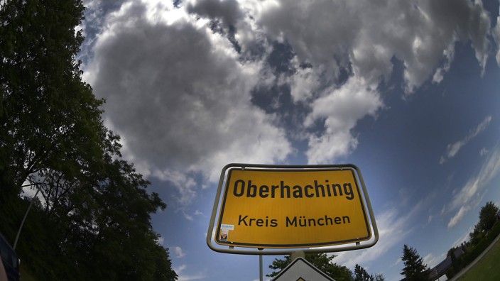 Sexueller Missbrauch: Eine dunkle Angst belastet Familien kleiner Kinder in der Gemeinde Oberhaching.