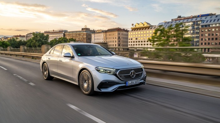 Neue Mercedes-E-Klasse: Die letzte ihrer Art - Auto & Mobil - SZ.de