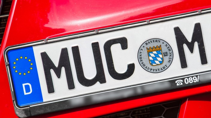 Kennzeichen "MUC": Mit dem "MUC" eröffnet sich eine ganz neue Welt der Kombinationsmöglichkeiten auf dem Nummernschild.